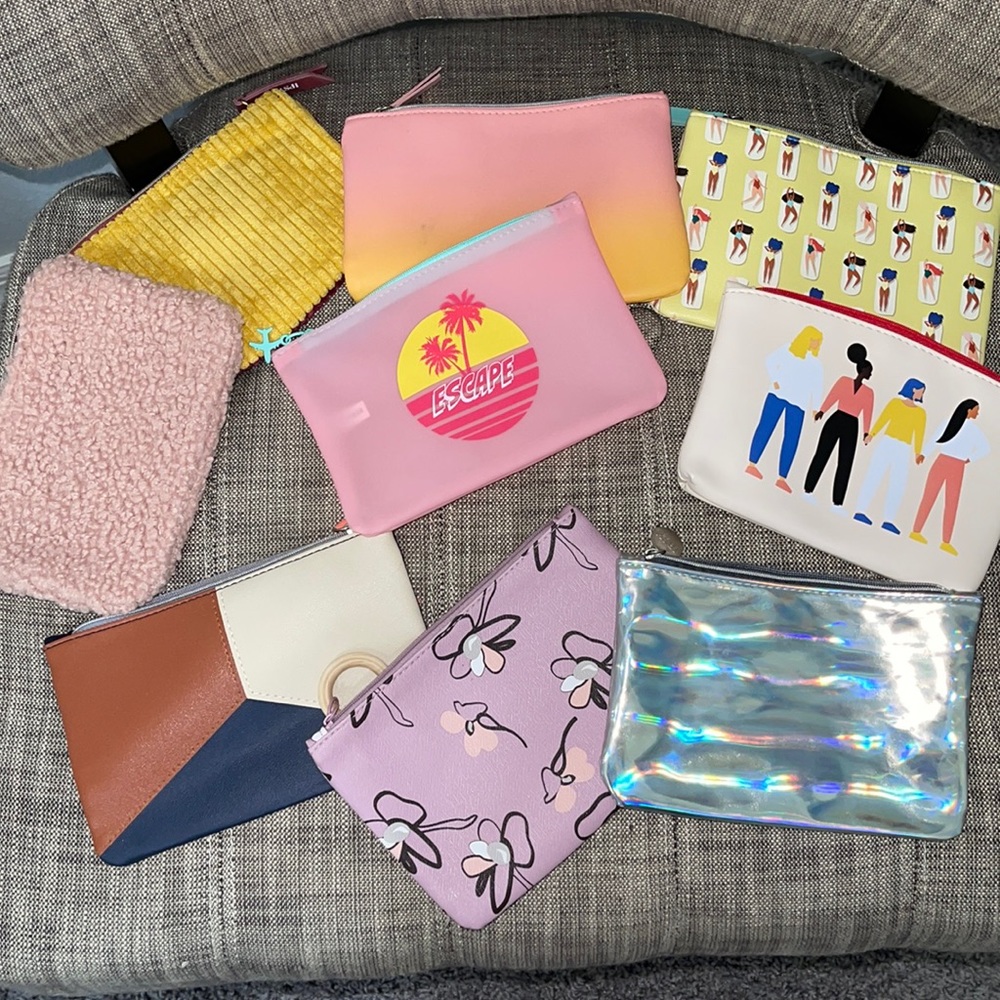 Mini makeup bags